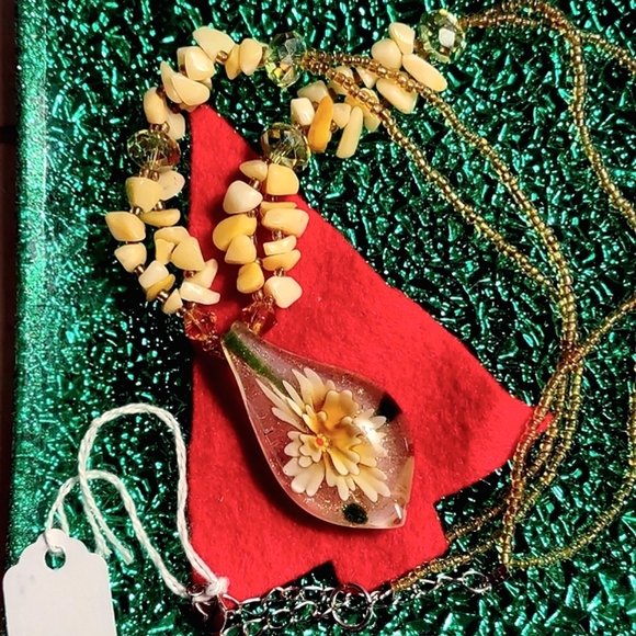 Murano Fused Glass Pendant on Yellow Beaded Necklace - Picture 12 of 14